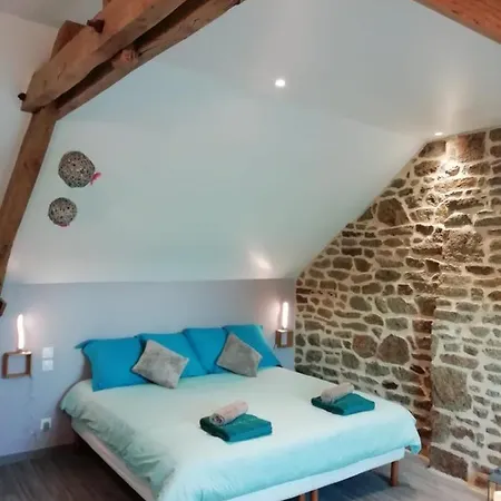 Le De L Abbaye * Lonlay-l'Abbaye