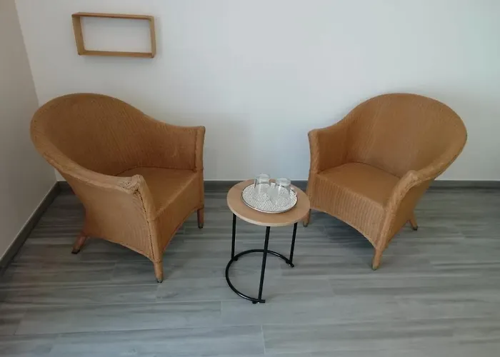 Le De L Abbaye * Lonlay-l'Abbaye